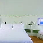 Windmill Santorini Exclusive Retreat Imerovígli