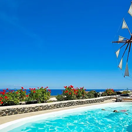 Windmill Santorini Exclusive Retreat 이메로비글리