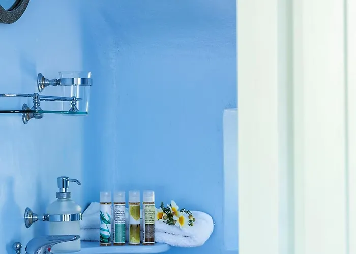 Windmill Santorini Exclusive Retreat *