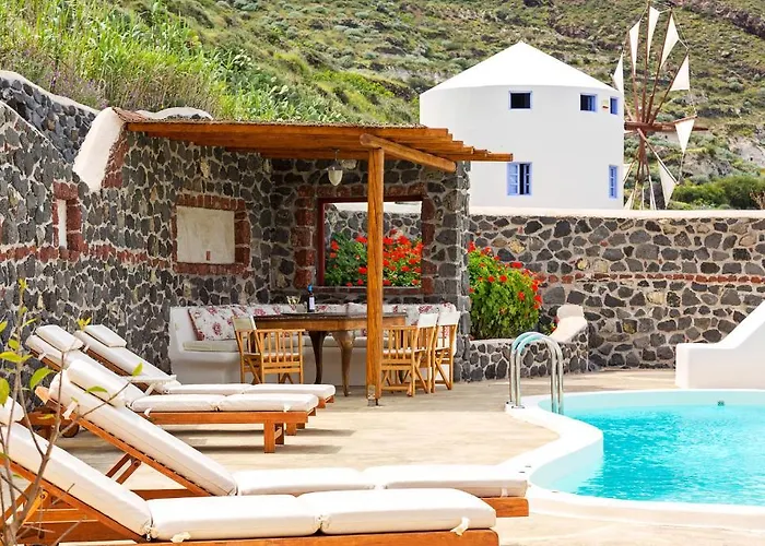 Villa Windmill Santorini Exclusive Retreat