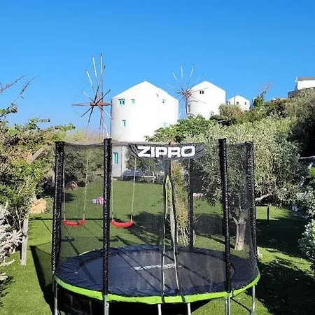 Windmill Vila Imerovigli (Santorini)