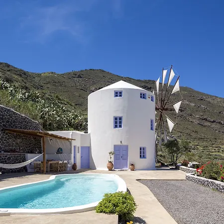 Vila Windmill Imerovigli (Santorini)