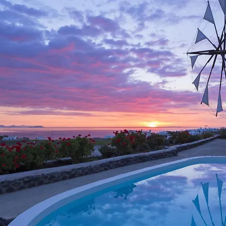Windmill Vila Imerovigli (Santorini)
